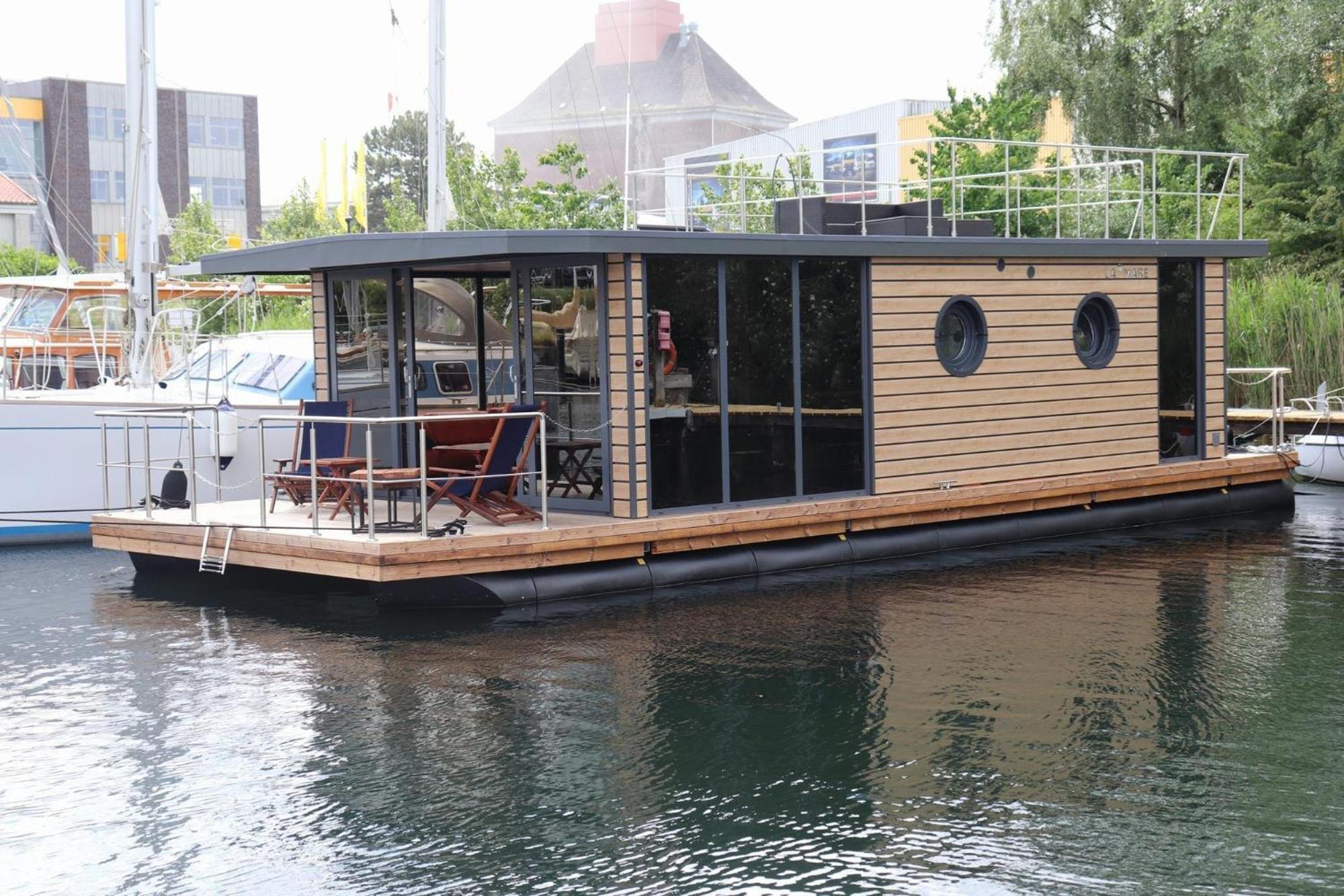 Houseboat Leni Flensburg Hotel Exterior photo